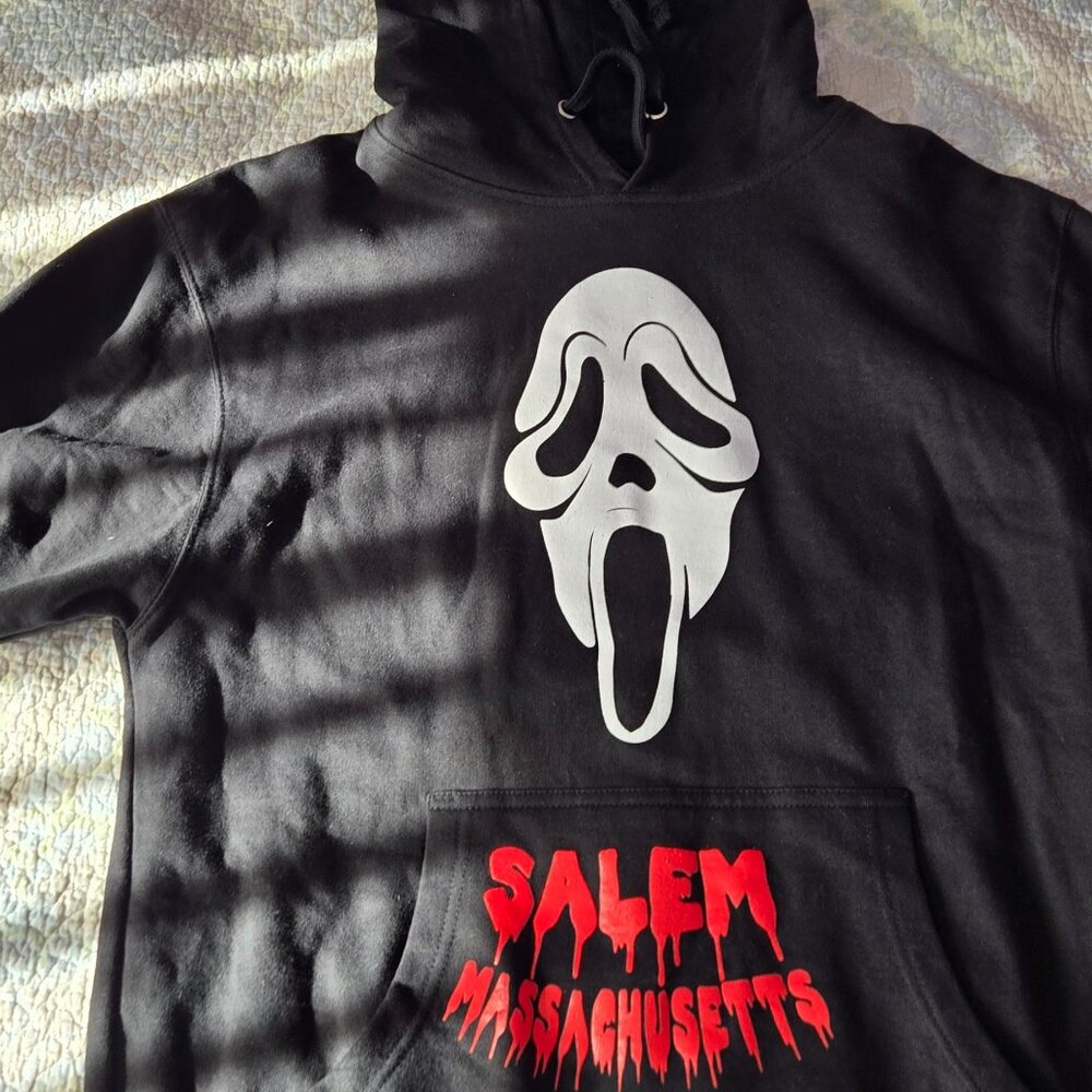 Halloween Salem Massachusetts Merch  black Scream mask  Hoodie Ghostface Scary M